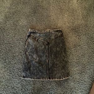 Vintage Venus brand acid wash denim mini skirt, size 3